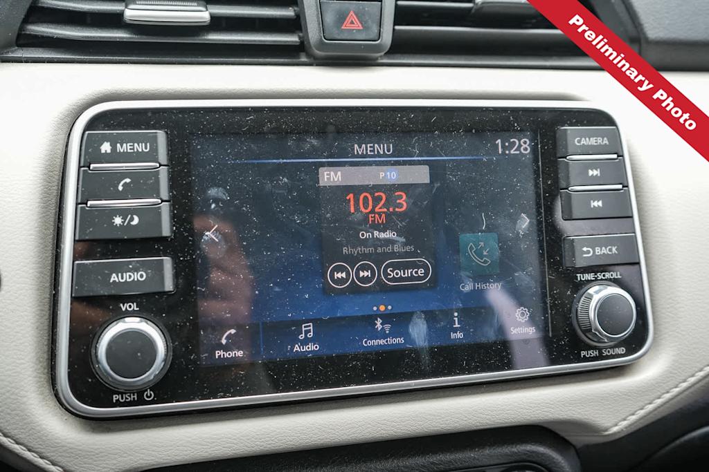 Thumbnail: 2021 Nissan Versa - 10