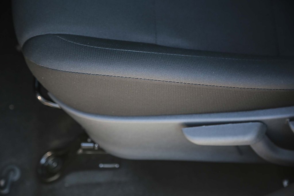 Thumbnail: 2025 Nissan Kicks - 24