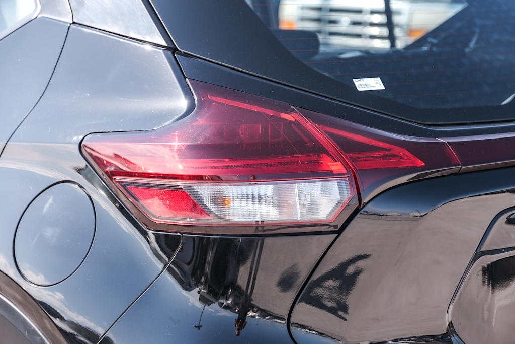 Thumbnail: 2024 Nissan Kicks - 17