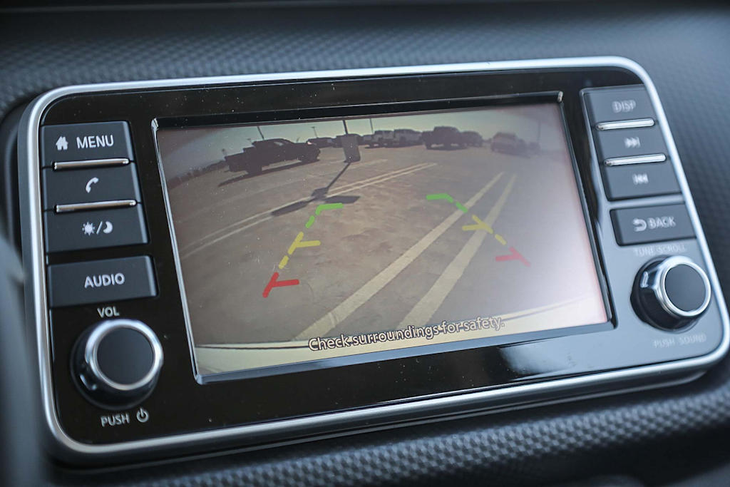 Thumbnail: 2025 Nissan Kicks - 26