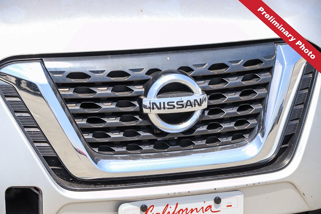 Thumbnail: 2019 Nissan Kicks - 15