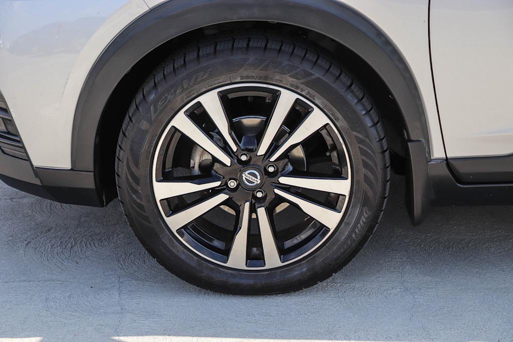 Thumbnail: 2019 Nissan Kicks - 6