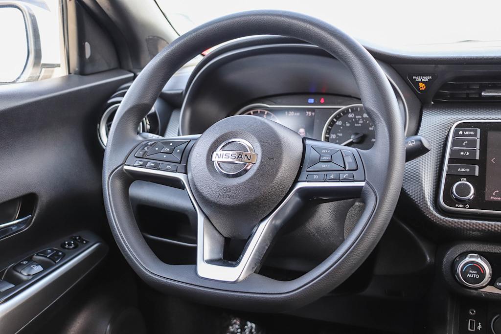 Thumbnail: 2019 Nissan Kicks - 8