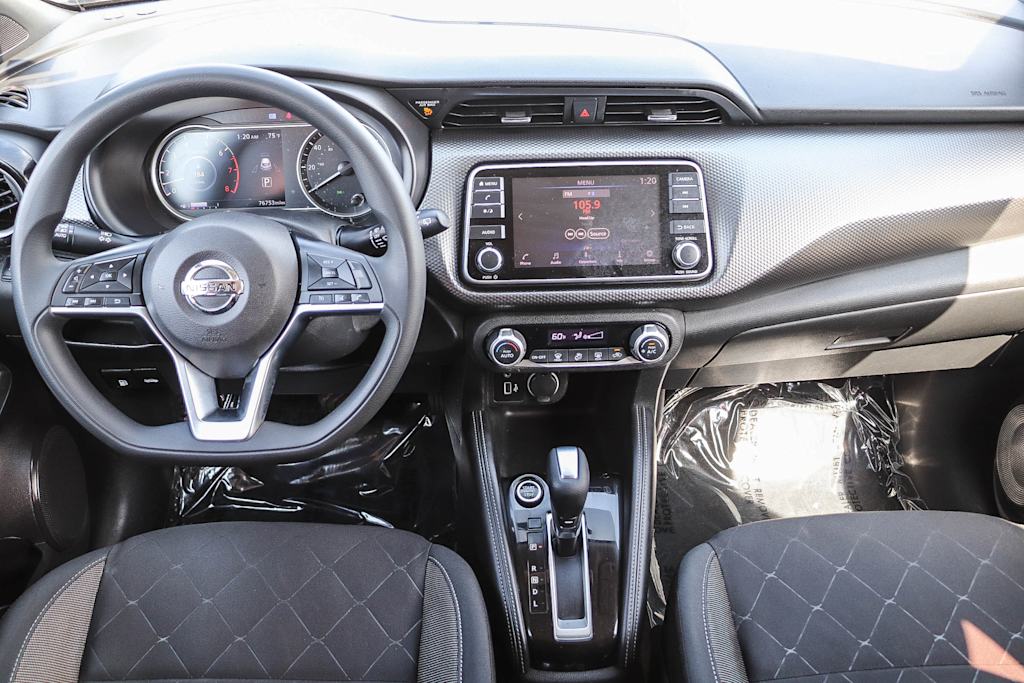 Thumbnail: 2019 Nissan Kicks - 2