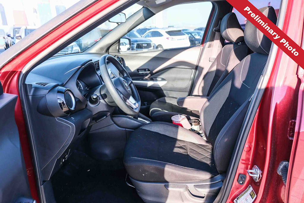 Thumbnail: 2019 Nissan Kicks - 7
