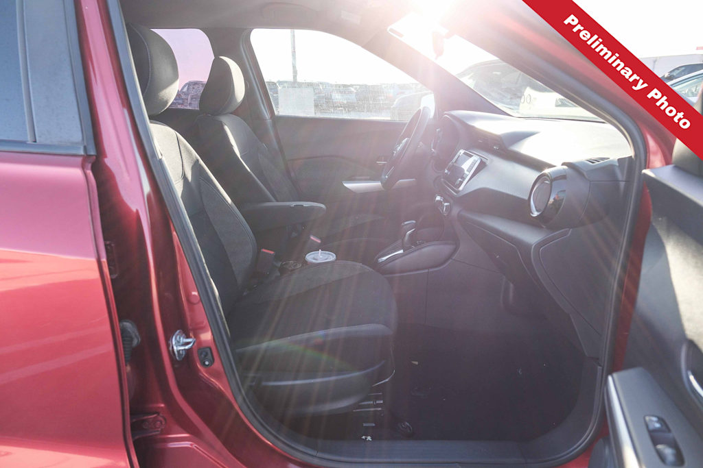 Thumbnail: 2019 Nissan Kicks - 9