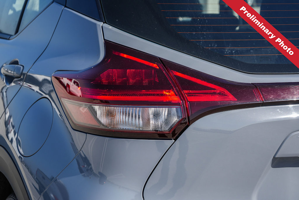 Thumbnail: 2024 Nissan Kicks - 17