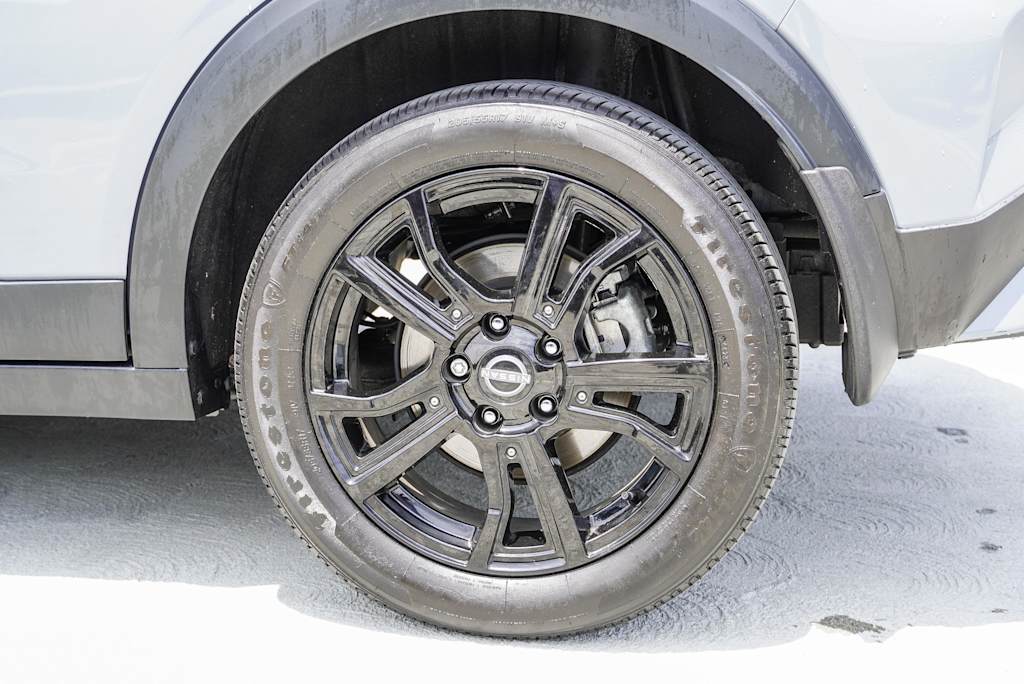 Image 8 of 2024 Nissan Kicks