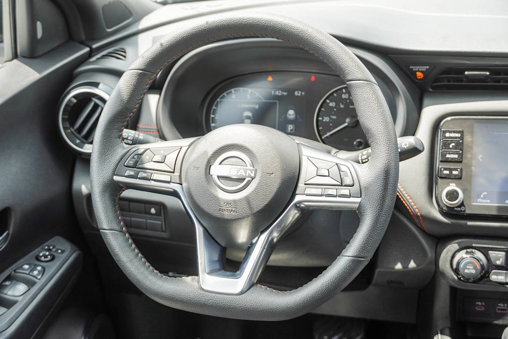 Image 10 of 2024 Nissan Kicks