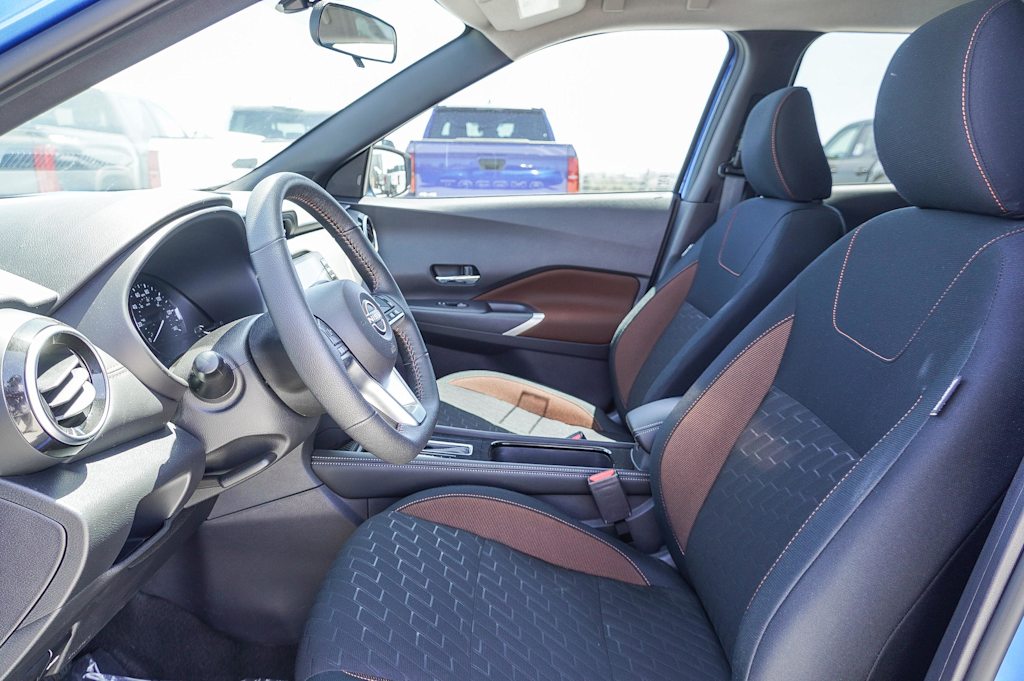 Image 10 of 2024 Nissan Kicks