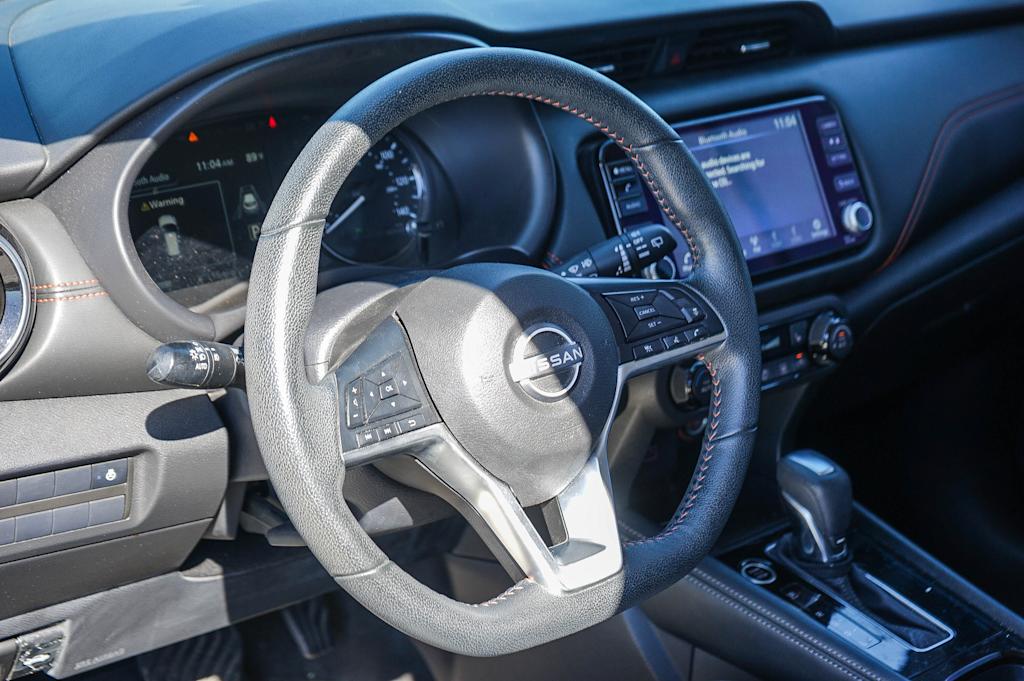 Thumbnail: 2023 Nissan Kicks - 2