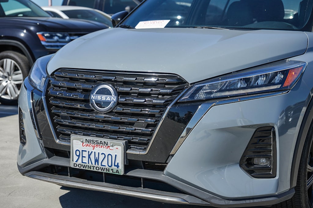 Thumbnail: 2023 Nissan Kicks - 15