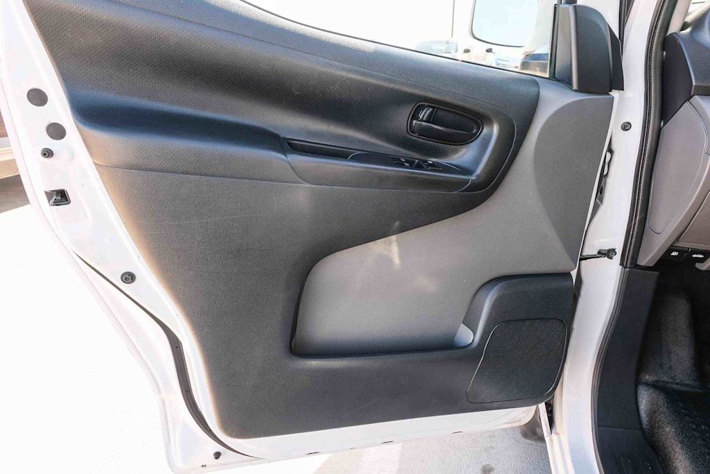 Thumbnail: 2018 Nissan NV200 - 20