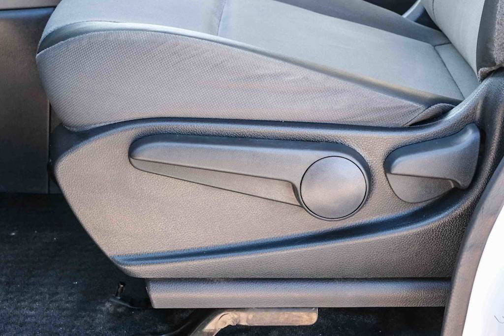 Thumbnail: 2018 Nissan NV200 - 21