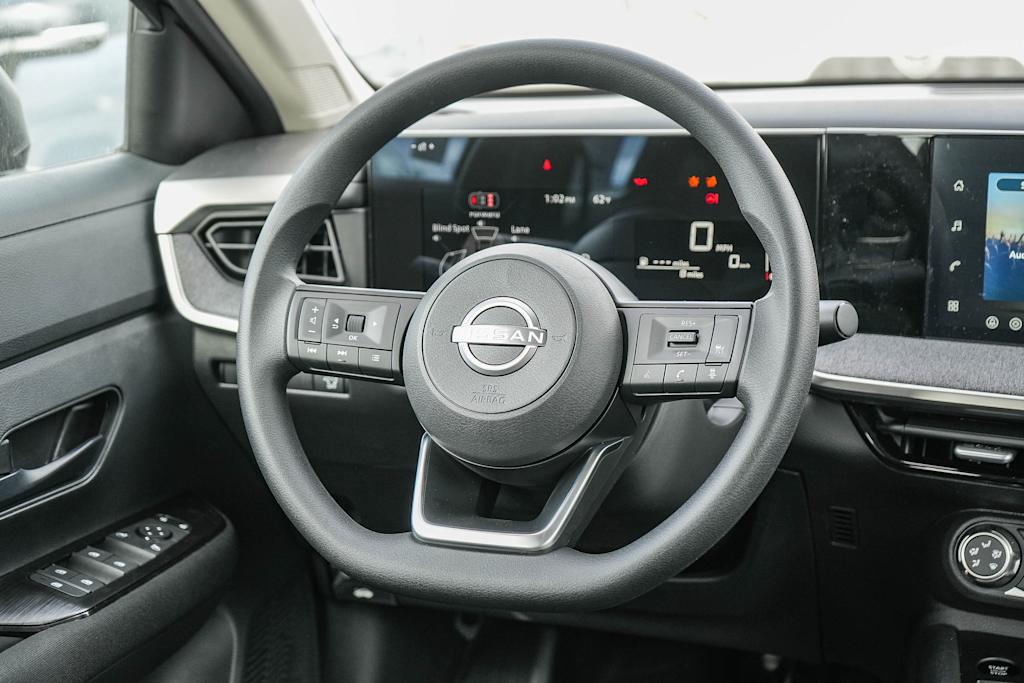 Thumbnail: 2026 Nissan Kicks - 12