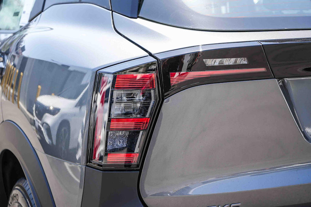 Thumbnail: 2026 Nissan Kicks - 2