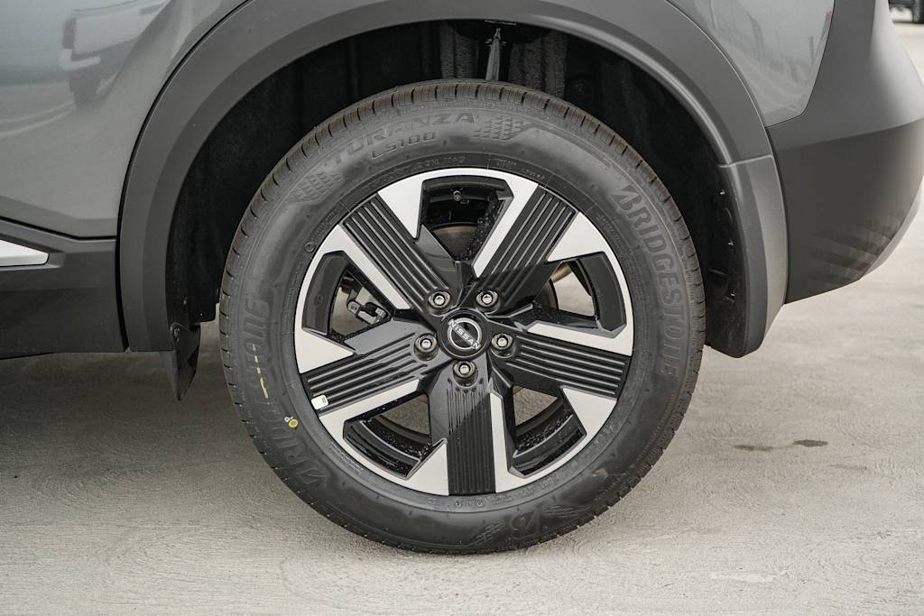 Thumbnail: 2027 Nissan Kicks - 6