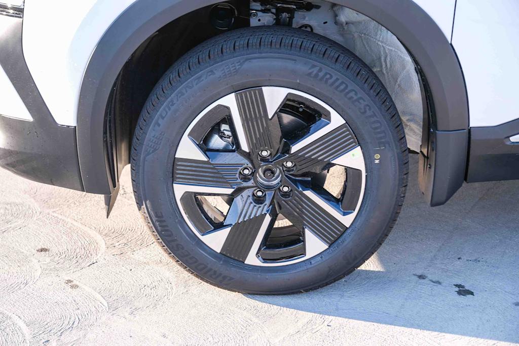Thumbnail: 2027 Nissan Kicks - 19