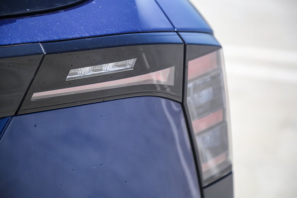 Thumbnail: 2025 Nissan Kicks - 21