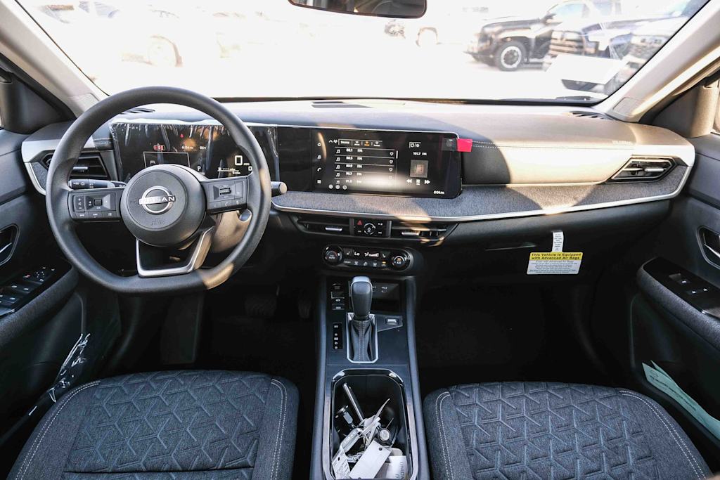 Thumbnail: 2027 Nissan Kicks - 2