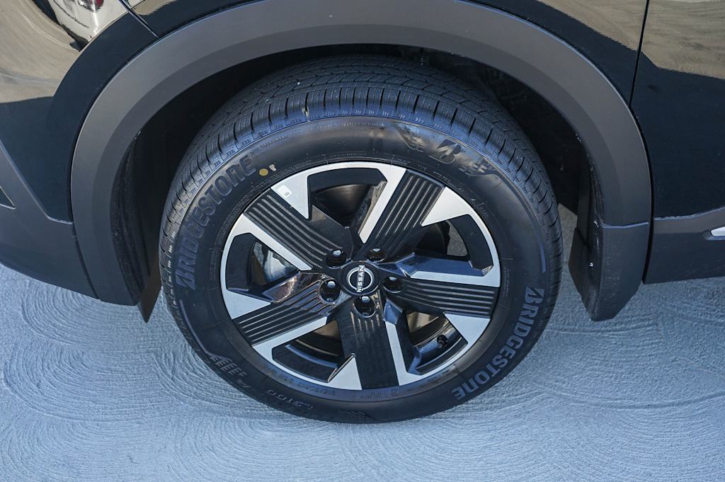 Thumbnail: 2027 Nissan Kicks - 20