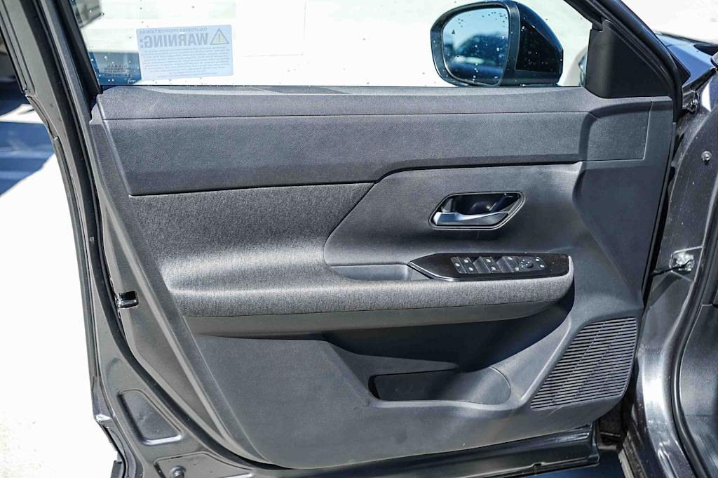 Thumbnail: 2027 Nissan Kicks - 23