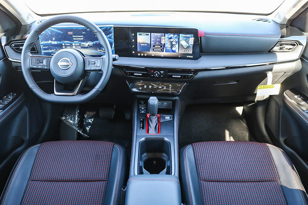 Thumbnail: 2026 Nissan Kicks - 2