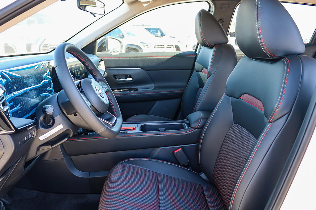 Thumbnail: 2026 Nissan Kicks - 11