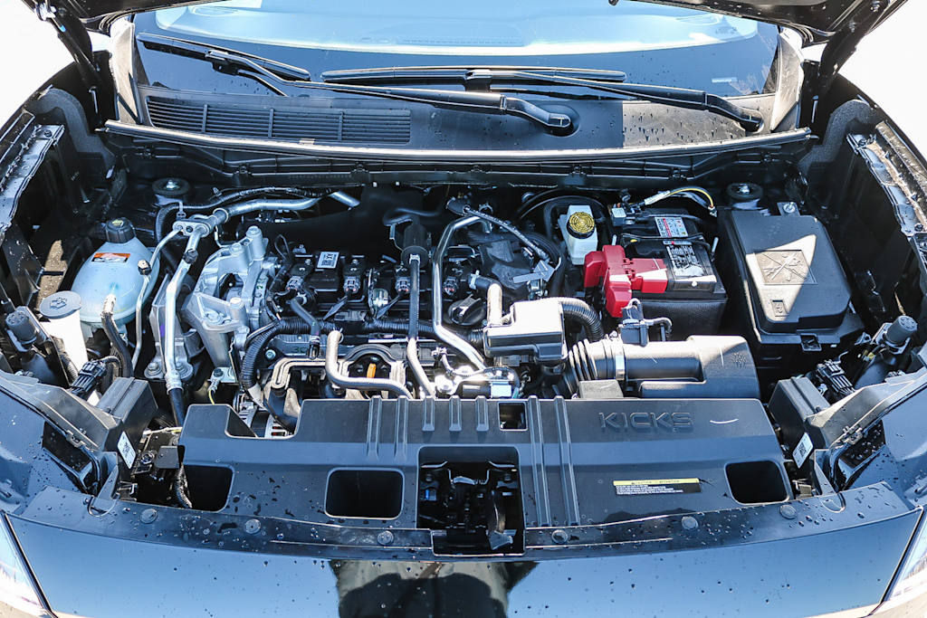 Thumbnail: 2026 Nissan Kicks - 8