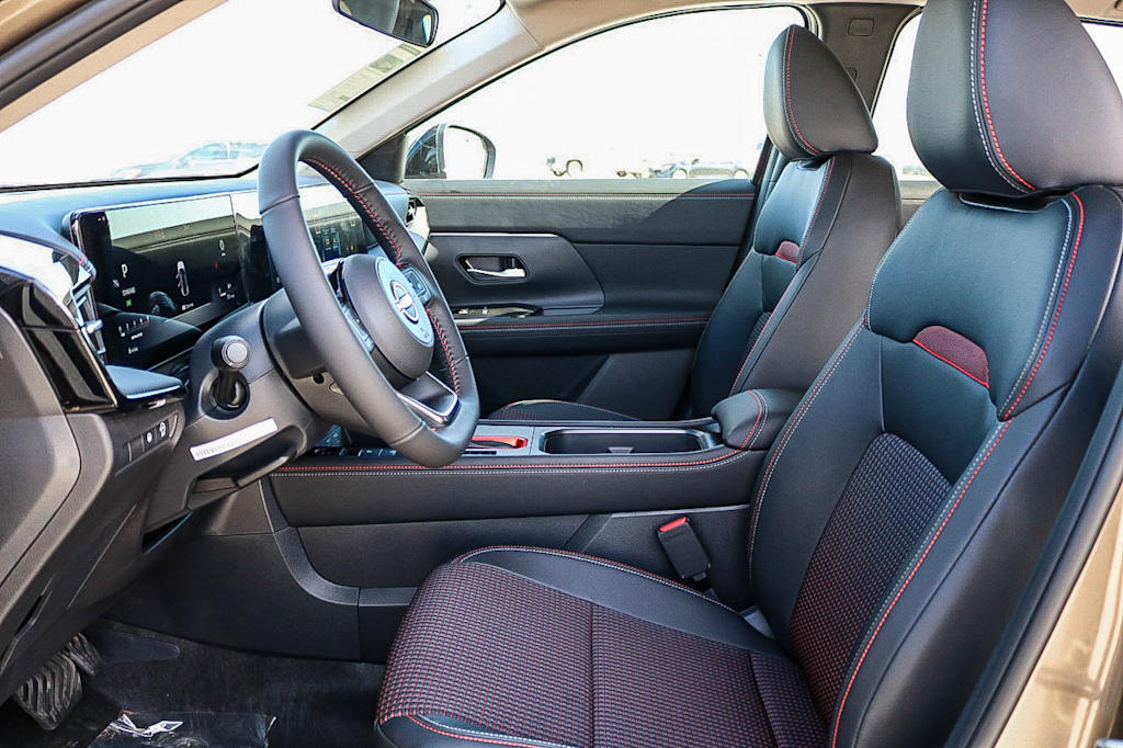 Thumbnail: 2026 Nissan Kicks - 34