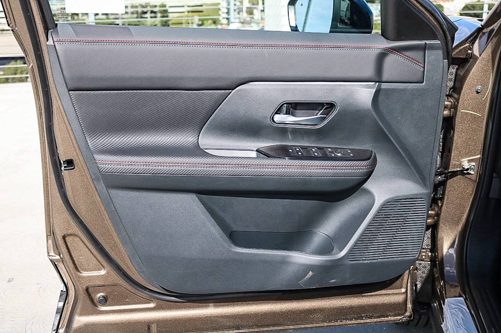 Thumbnail: 2026 Nissan Kicks - 38