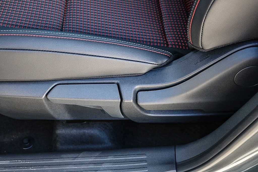 Thumbnail: 2026 Nissan Kicks - 24