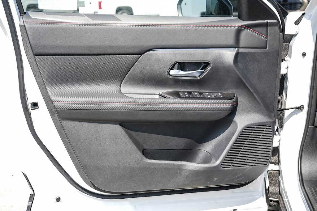 Thumbnail: 2027 Nissan Kicks - 24