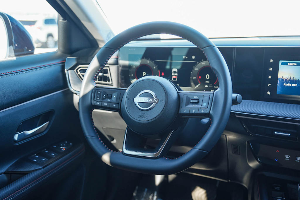 Thumbnail: 2025 Nissan Kicks - 9