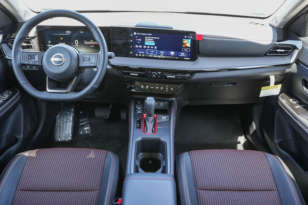 Thumbnail: 2026 Nissan Kicks - 2