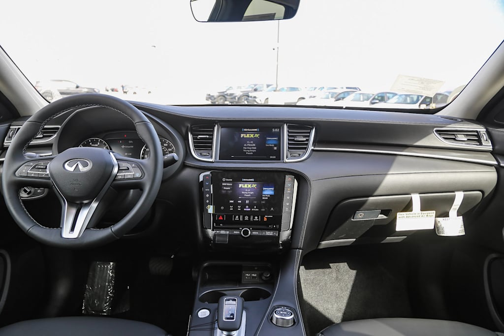 Thumbnail: 2025 INFINITI QX50 - 2