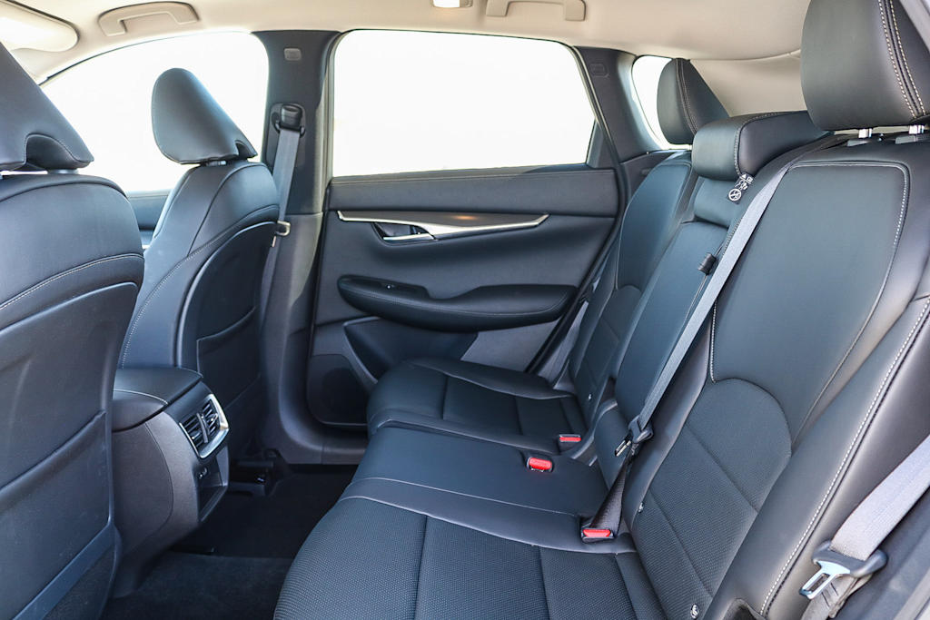 Thumbnail: 2025 INFINITI QX50 - 11