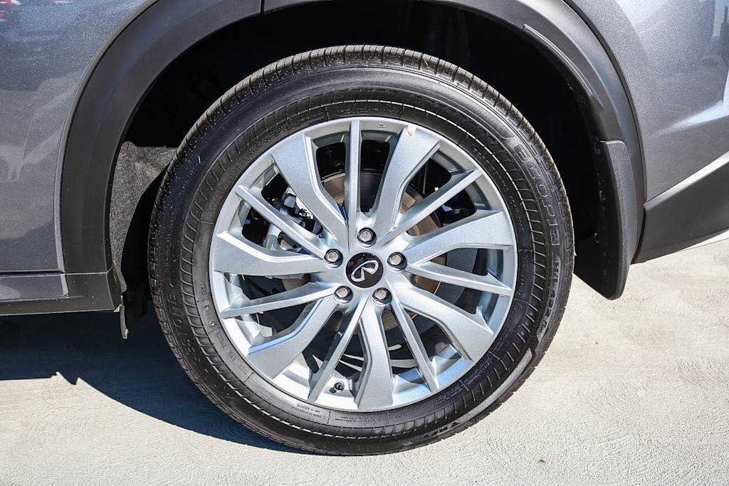 Thumbnail: 2025 INFINITI QX50 - 6