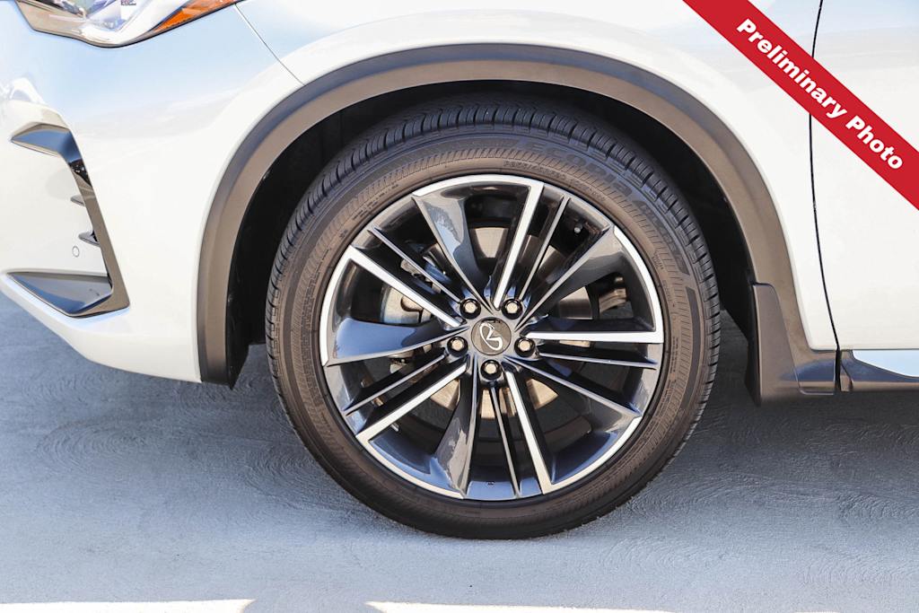 Thumbnail: 2025 INFINITI QX50 - 6