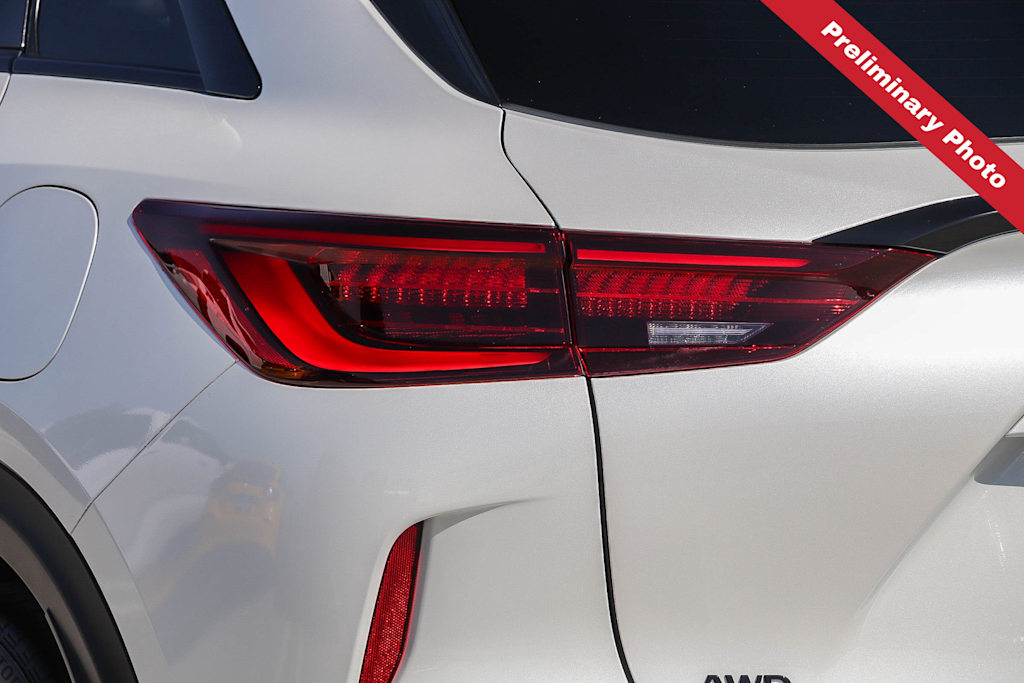 Thumbnail: 2025 INFINITI QX50 - 17
