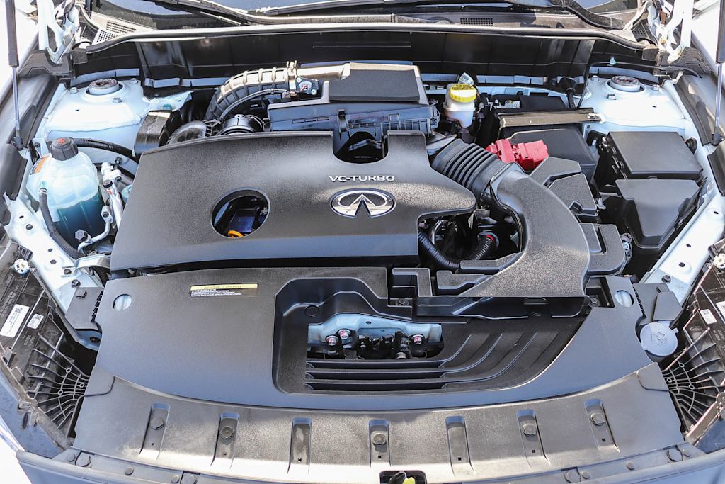 Thumbnail: 2025 INFINITI QX50 - 7