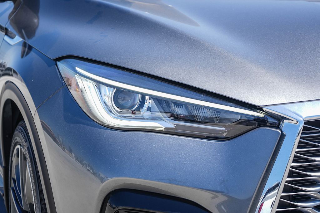 Thumbnail: 2025 INFINITI QX55 - 18