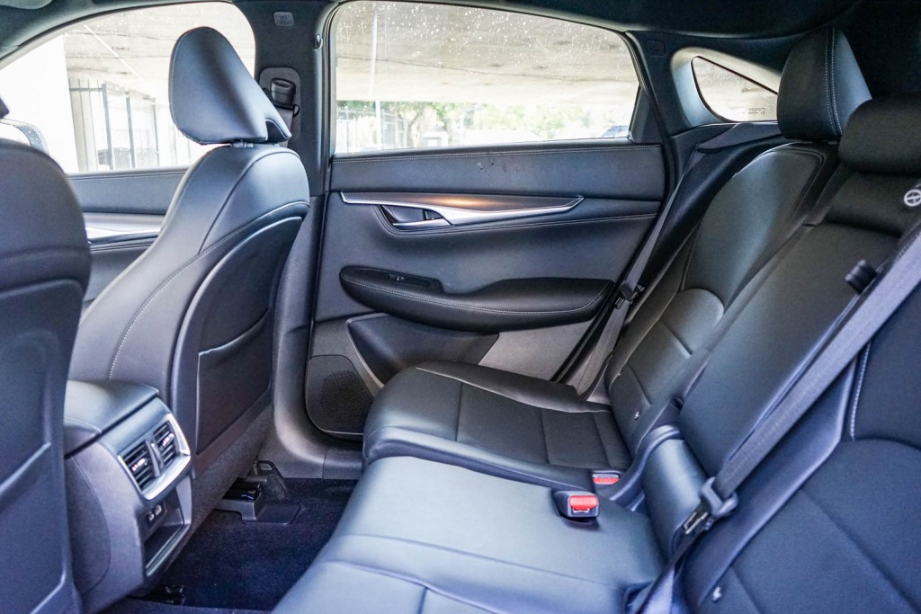 2023 INFINITI QX55 Luxe 12