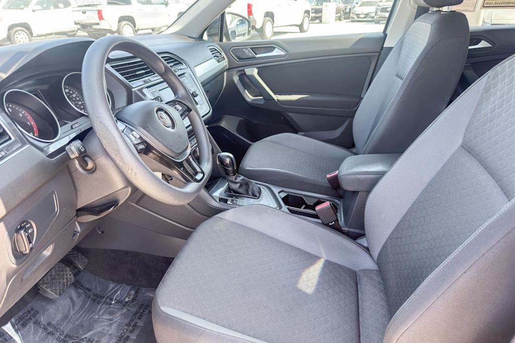 Thumbnail: 2019 Volkswagen Tiguan - 11