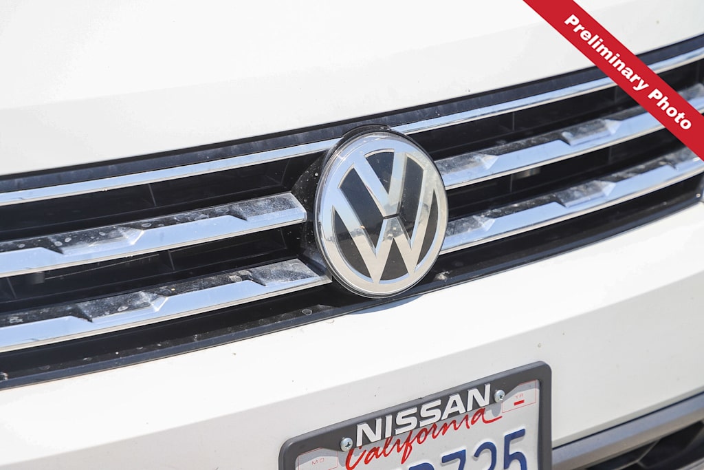 Thumbnail: 2019 Volkswagen Tiguan - 6