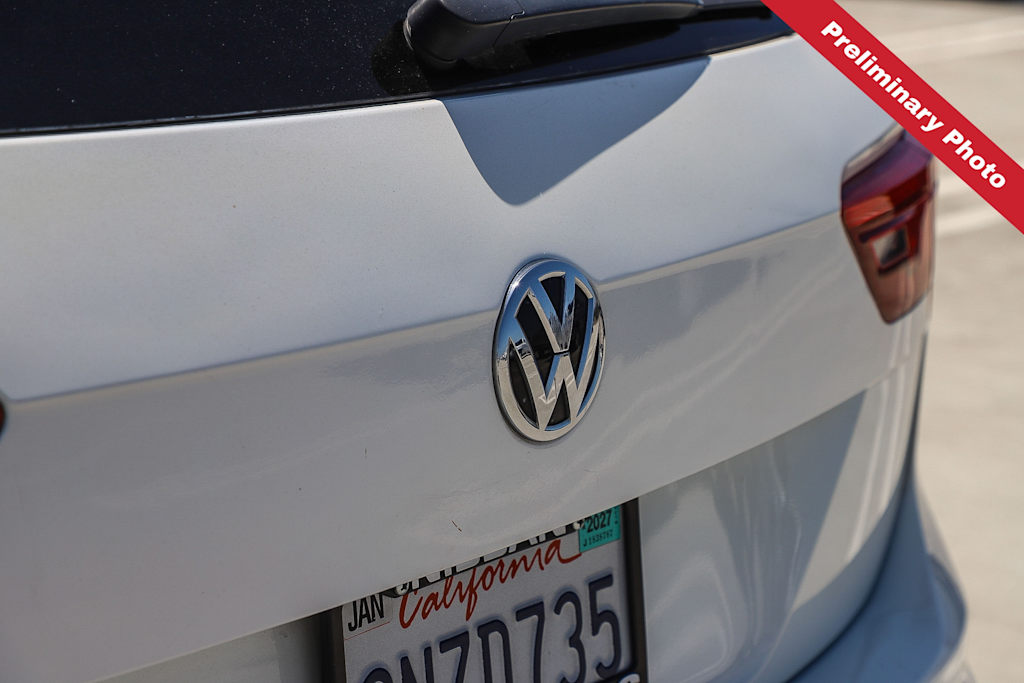 Thumbnail: 2019 Volkswagen Tiguan - 17