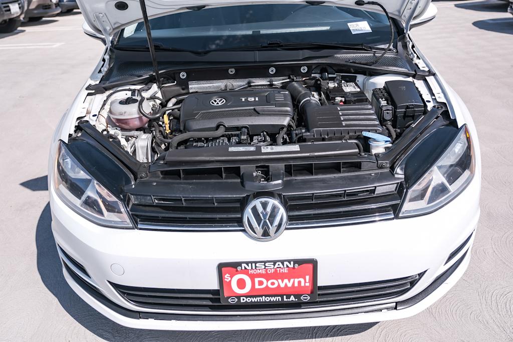 Thumbnail: 2016 Volkswagen Golf - 7