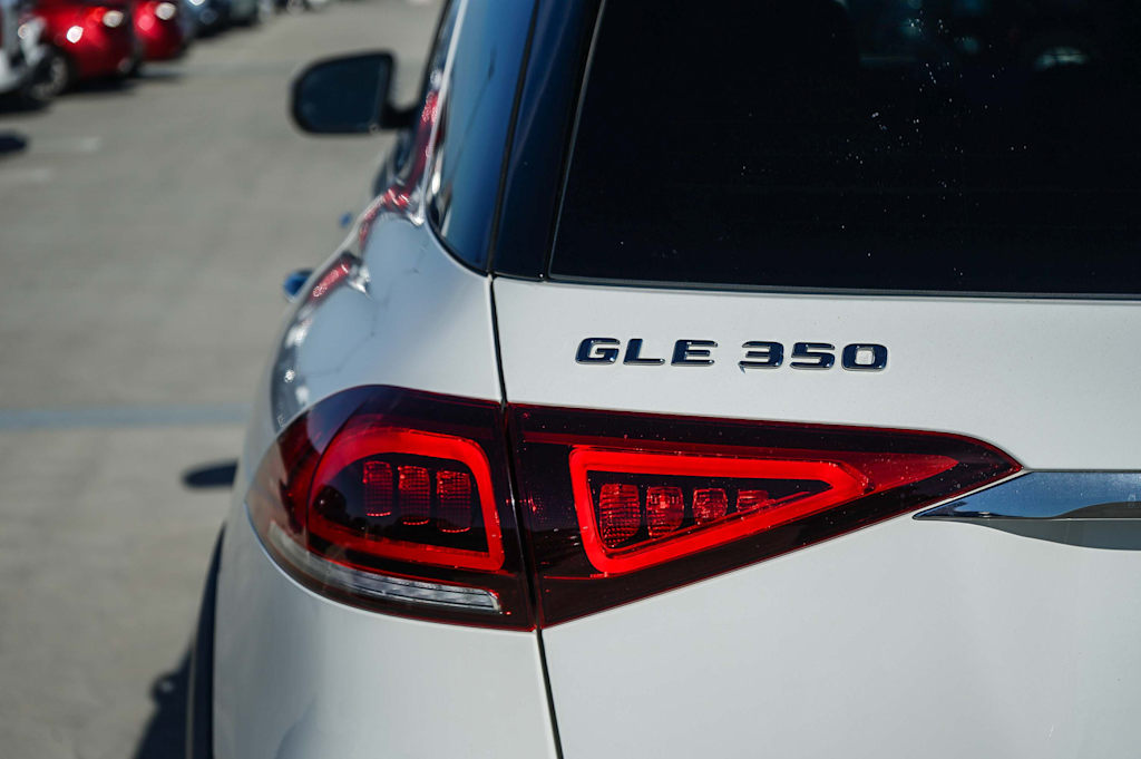 Thumbnail: 2022 Mercedes-Benz GLE - 19