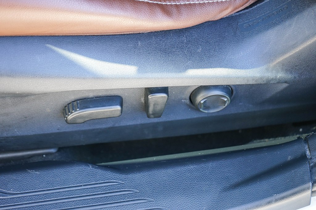 Thumbnail: 2020 Subaru Outback - 24