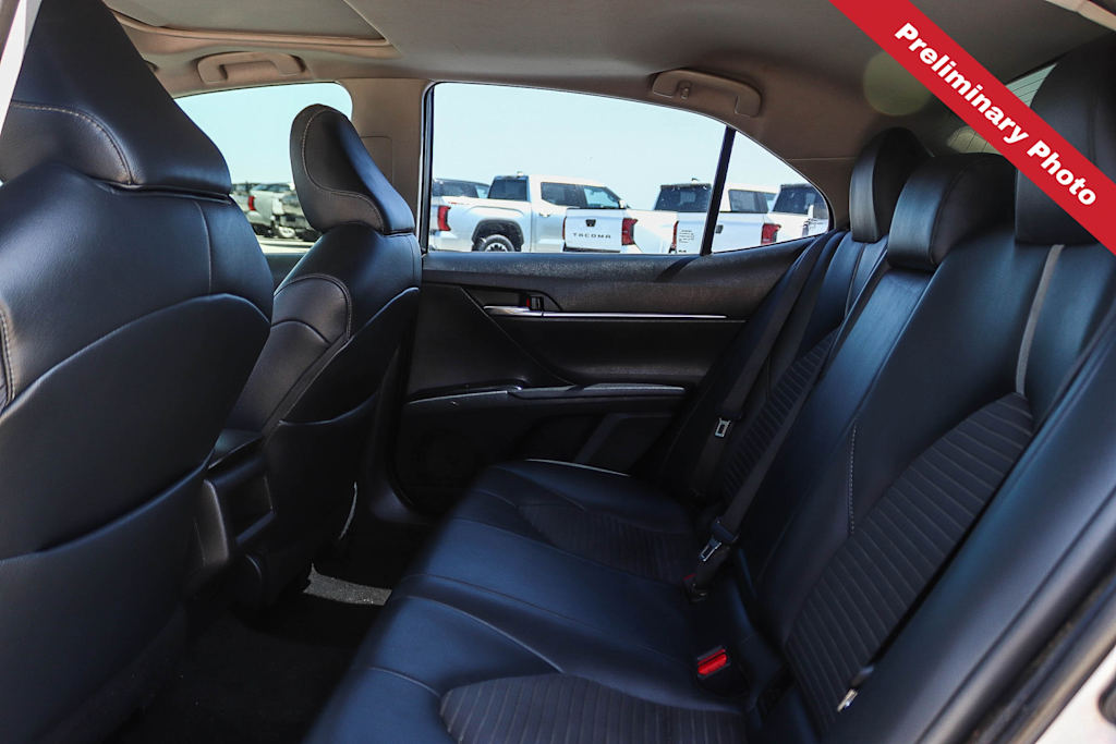 Thumbnail: 2018 Toyota Camry - 10